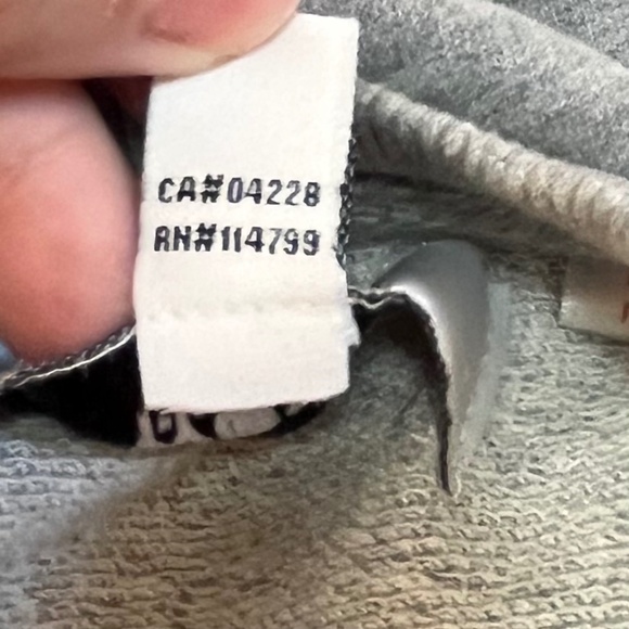 Classic WeSC Icon Crewneck Unisex Tween Sweatshirt, Medium 10 - Picture 7 of 12